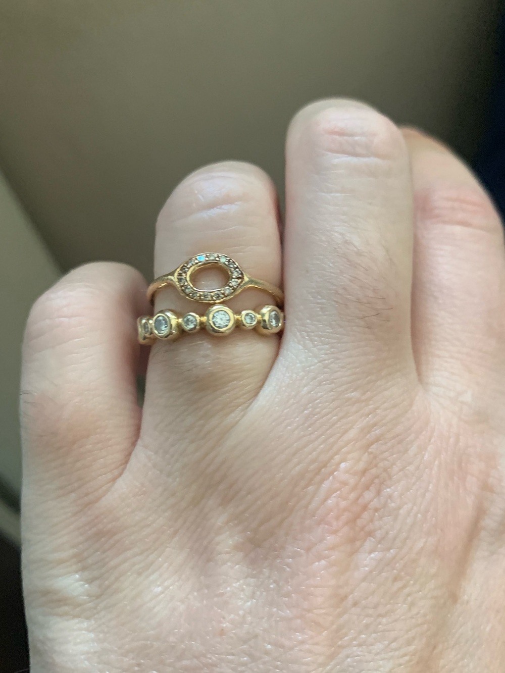 Ariko oval ring 14k yellow gold with brown diamonds. Like new. size 6.5 - Picture 4 of 15